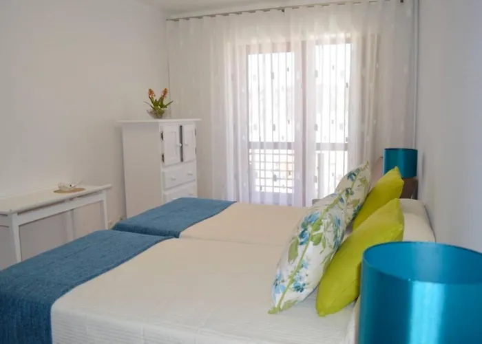 Lägenhet 2 Bed Flat - Sleeps 4 - Parking - Wifi Nazaré